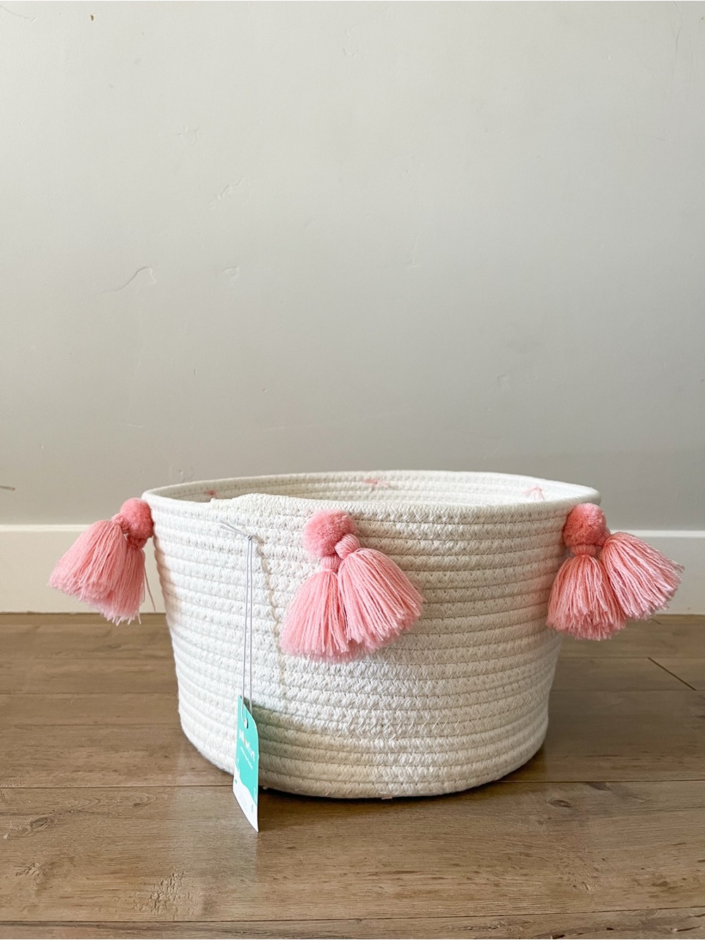 Pillowfort Rope Storage Basket with Tassels – New With Tags Nursery Toy Basket - Picture 2 of 6